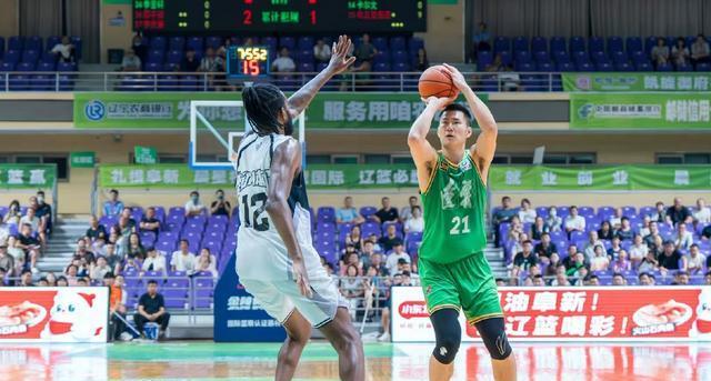 2场拿26分，辽宁男篮新星中锋涨球了，接班大韩无忧，吴昌泽归队