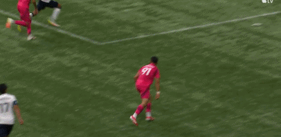 温哥华白浪3-2逆转圣路易斯城，穆勒补时第14分钟点射绝杀