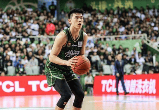 媒体人：林葳一再错过加盟NBL黄金时机，拖越久机会越渺茫