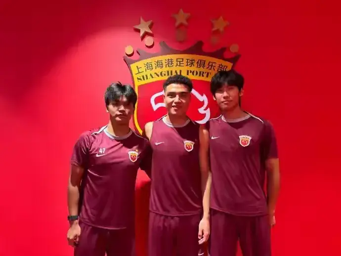 随着申花2:0重返榜首，穆斯卡特和海港教练组 极可能做出三大改变