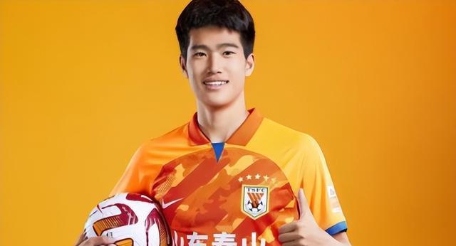 U22国足亚预赛首战三大看点！王钰栋可能强势戴帽，直接带队大胜