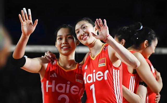中国女排次战哥伦比亚 争取两连胜锁定16强资格 央视CCTV5直播