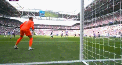 2-0！曼城1.2亿标王苏醒 外租后主场首秀助攻双响 追平过去2年数据