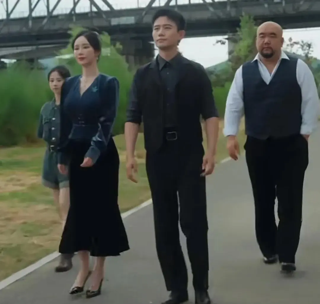 反赌剧扎堆上线，老千续作热度不及前作，新剧能否翻盘？