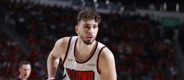 斯通：申京18岁时就是土耳其MVP 我们早看到了他的潜力