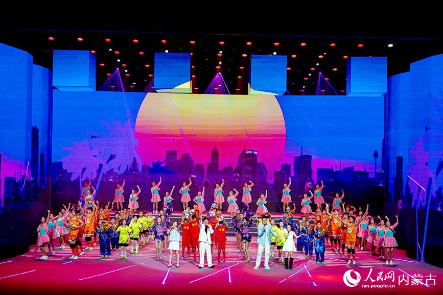 “筑梦未来·活力包头” 第三十三届中日韩青少年运动会开幕
