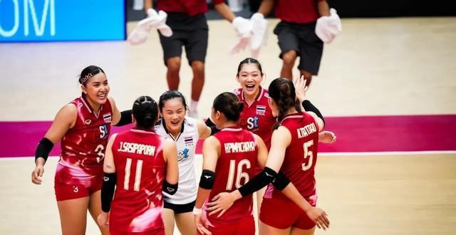 女排世锦赛16强已产生6支队伍 今日赛程 中国队 vs 哥伦比亚队