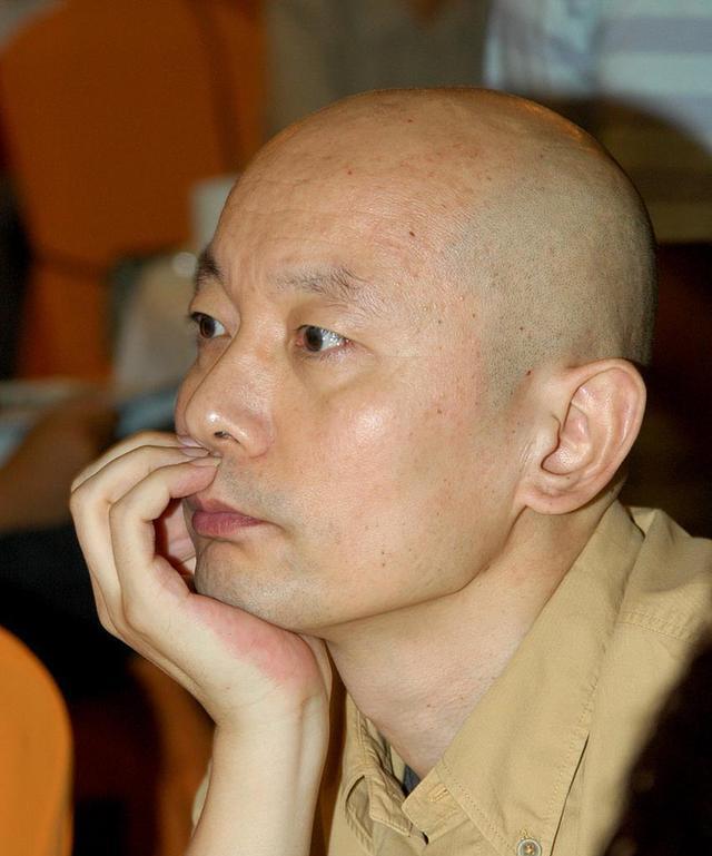 万万没想到，68岁“丁克”了一辈子的葛优，最终活成了人生赢家！