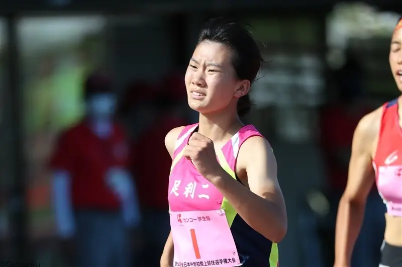 中日女子短跨新星PK张可依13秒57 吴艳妮13秒15被侃依然优势在我