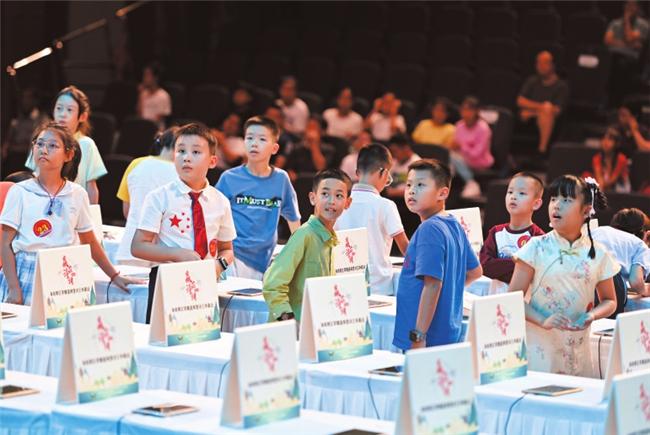 少年诗逢对手琼岛群英逐鹿“赢在诗词”青少年诗词大会海南赛区收官