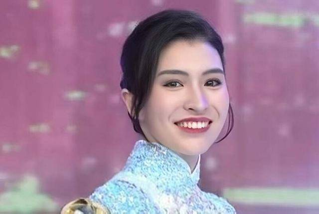 混血港姐大热倒灶屈居亚军，台上紧张成同手同脚，为参赛减肥40斤