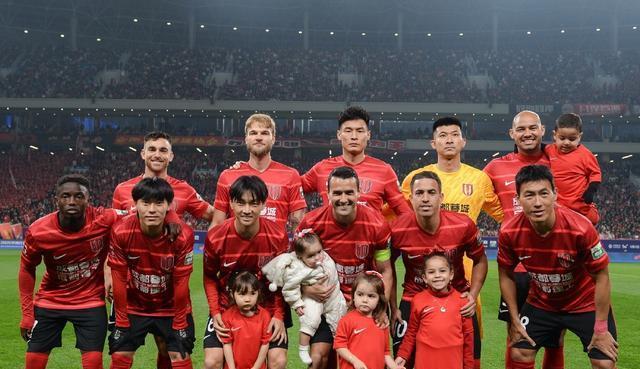 中超两强申花+国安落败！成都蓉城大胜海港登顶 大连英博排名不变