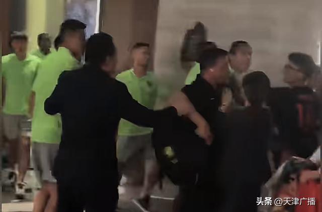 关注|北京国安凌晨声明！张玉宁为“与球迷起冲突”致歉！