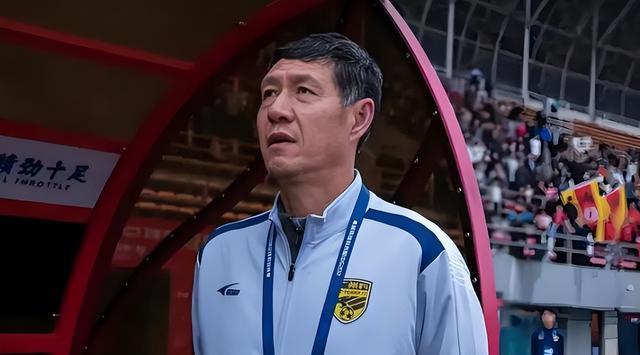 成都蓉城刚坐稳中超榜首，就有可能点燃三把火，让俱乐部焕然一新