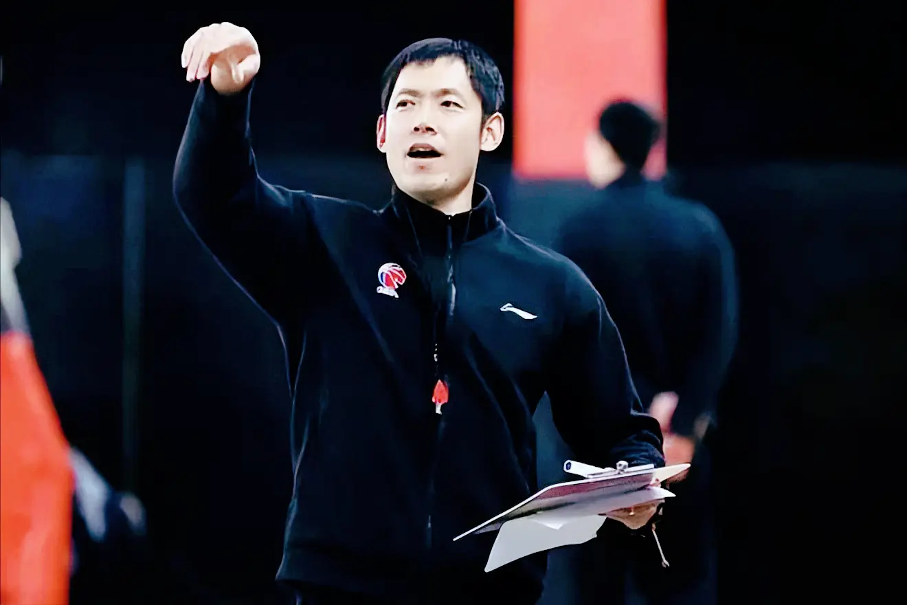 张庆鹏错失状元不甘心把榜眼探花全拿下，新赛季力争重塑八强阵容