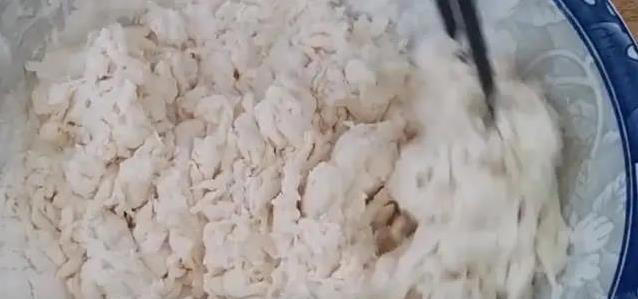 一口酥到掉渣的花椒饼，家常做法超简单，新手也能做大厨