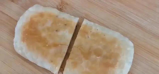 一口酥到掉渣的花椒饼，家常做法超简单，新手也能做大厨