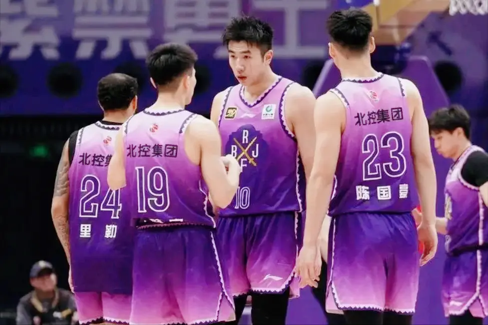 张庆鹏错失状元不甘心把榜眼探花全拿下，新赛季力争重塑八强阵容