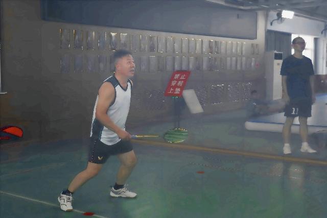 滨州市新闻传媒中心（集团）举办首届职工羽毛球比赛