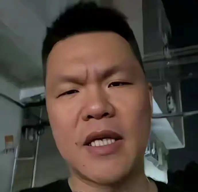 2300万天价！朱八敲定2大超级外援，萨姆纳有变，借广东抬身价！