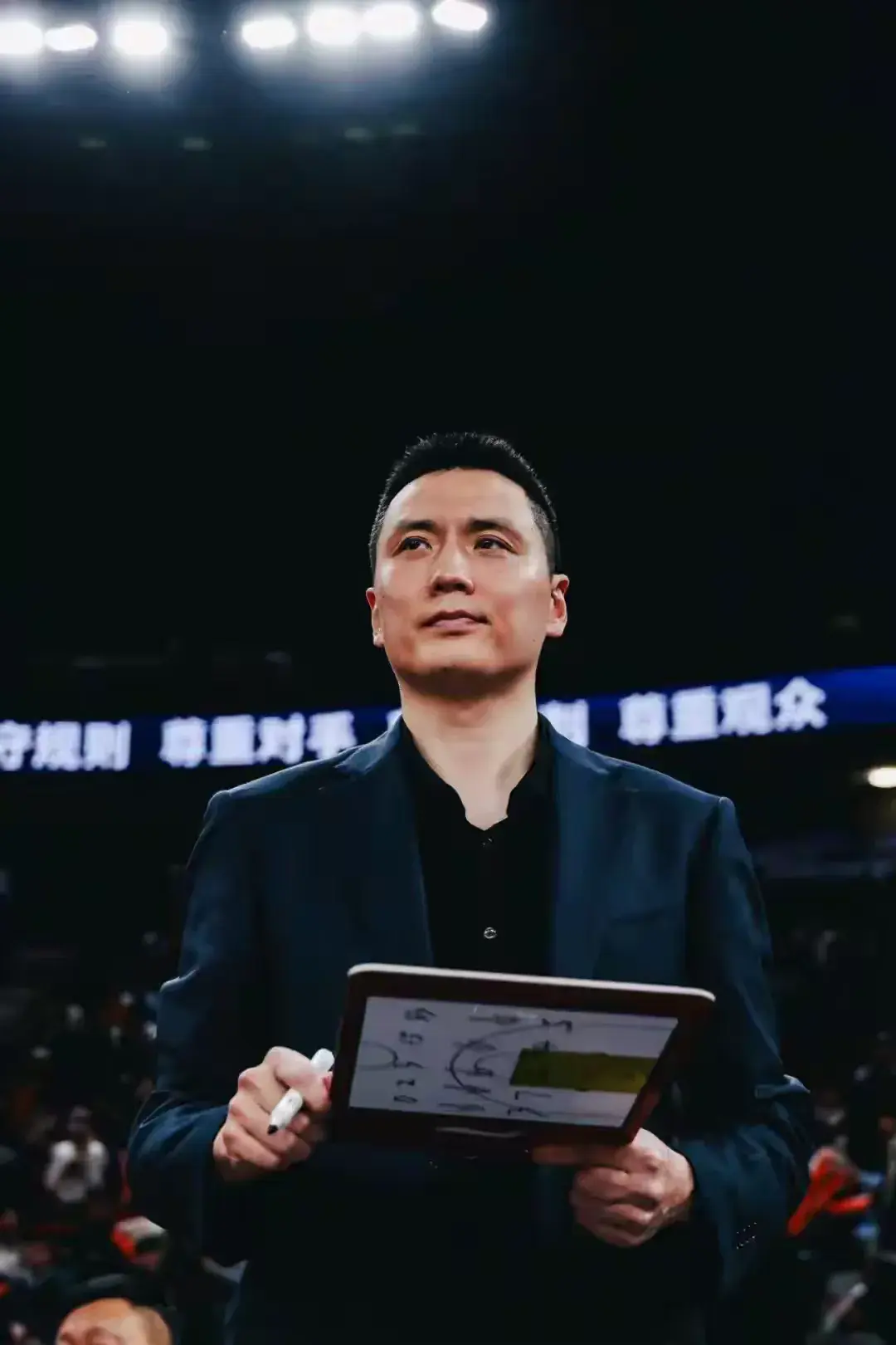 CBA新赛季还没有打，已经有6队预定了8强名额，超豪华首钢不是第1
