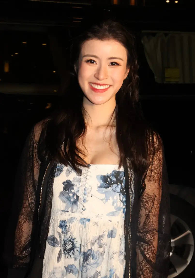 2025港姐冠军陈咏诗被网民批评不应该夺冠！本人这样回应