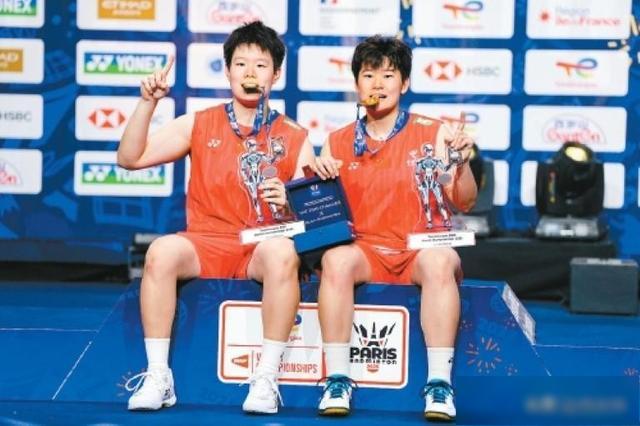2025年世界羽毛球锦标赛收拍国羽男单时隔10年再次问鼎