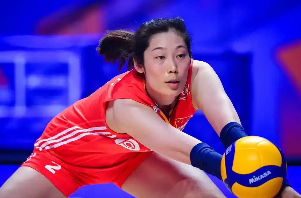 泰媒解析中国女排衰落原因：李盈莹伤病未愈 不召回朱婷 核心太年轻