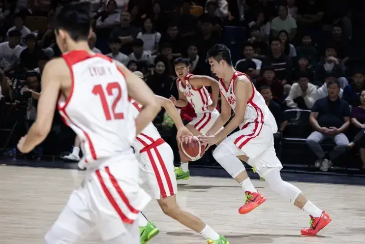 97-81，中国男篮逆转韩国！下半场发力打懵对手，3场合计胜130分