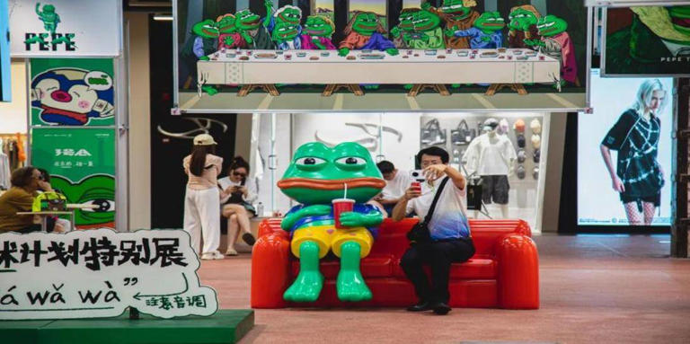 百年商圈“逆生长” 年轻人爱逛“老工厂” 成都“首店经济”何以引爆消费新活力｜活力中国调研行