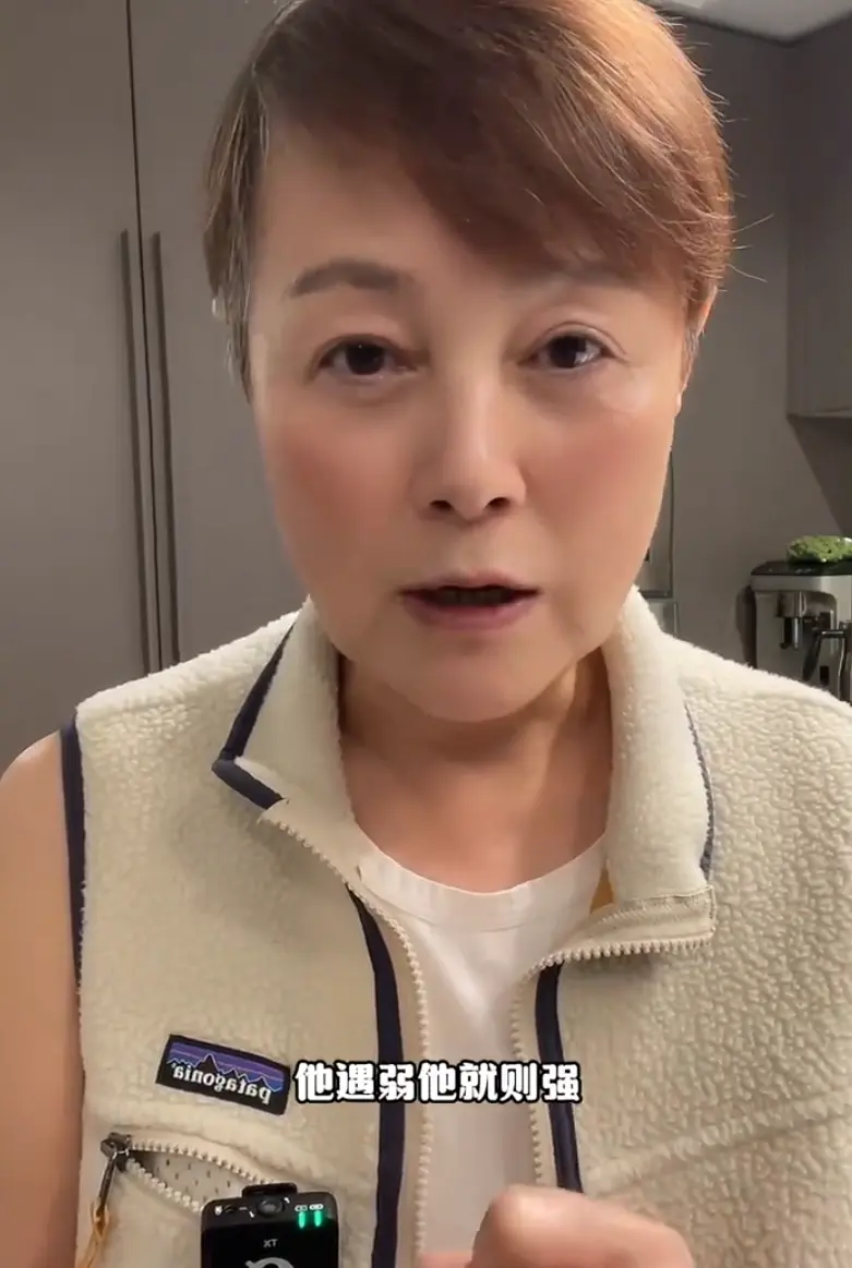 史晓燕：中国女排经验欠缺遇弱则强遇强就弱，该召回朱婷这类老球员