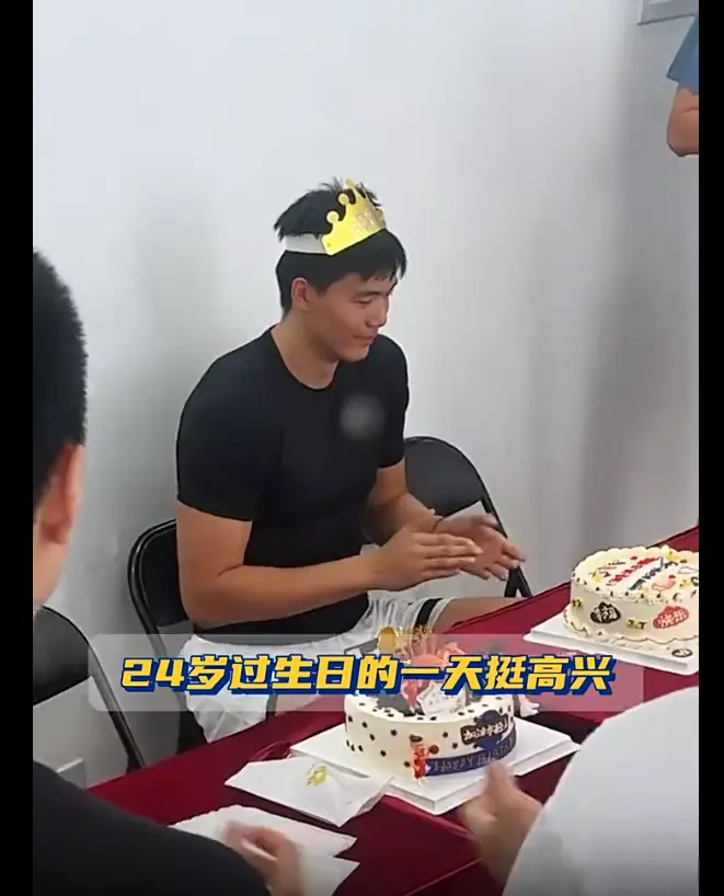 焦泊乔加盟广东后首次发声 伤病恢复良好 无论球迷起什么绰号都接受