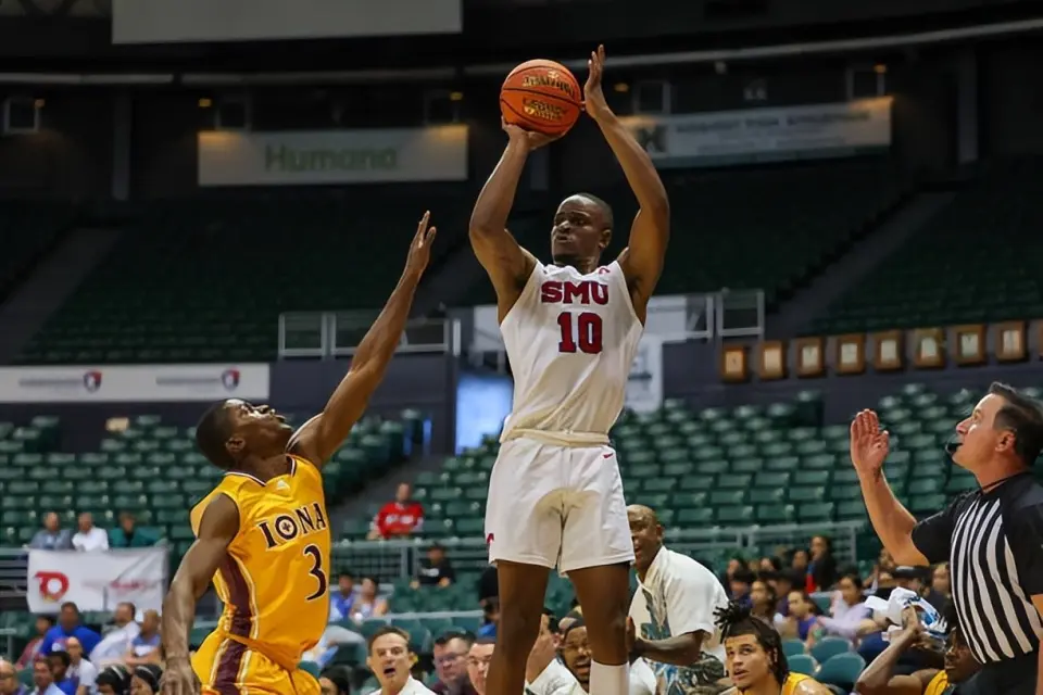 土豪队也减少投入了？新疆队将签下上赛季表现平平的北京队外援？