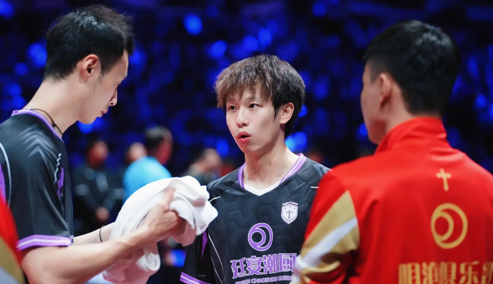 林高远世排跌至30：近7次大赛最远八强！乒超晋级总决赛后霸气发声