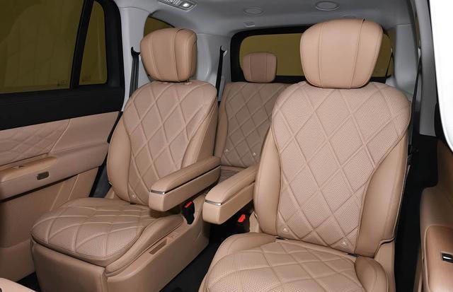 奇瑞造了台“理想L9”，长超5米2，配30英寸巨屏，续航超1400km