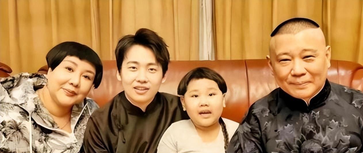 郭麒麟生母胡中惠，离婚后移居日本，如今25年过去她已是亿万富婆