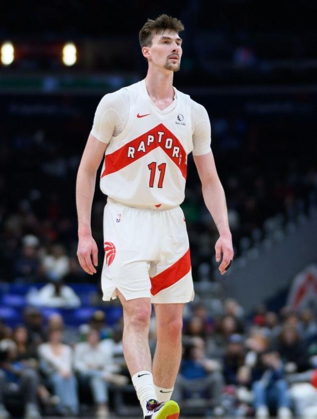 两笔签约正式达成！鹈鹕签下布鲁克斯，西蒙斯将加盟尼克斯
