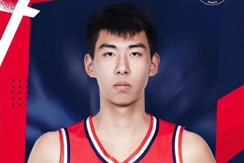 18分17篮板7盖帽！球迷：徐昕的成长，是被人为的给耽误了