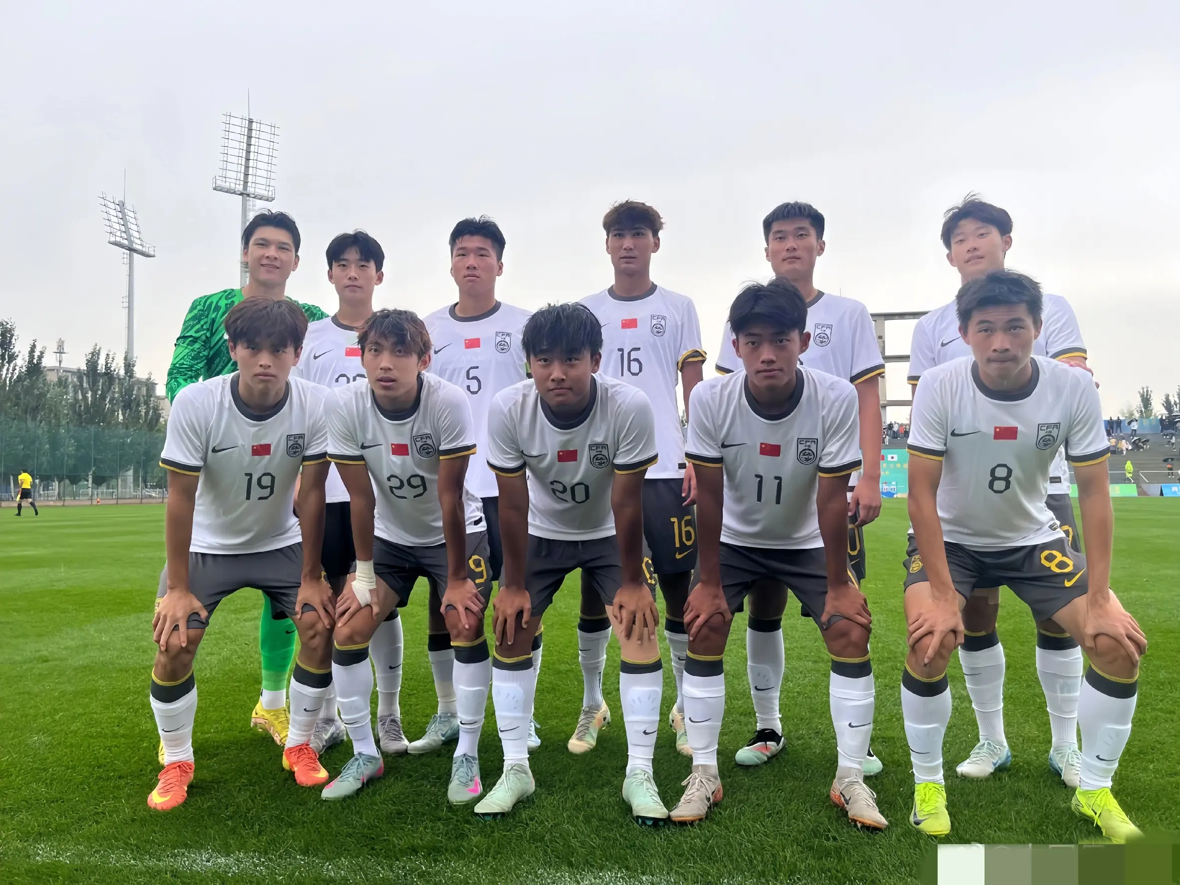 黄金一代U22男足出征亚洲杯 目标三连胜出线 先拿澳大利亚祭旗