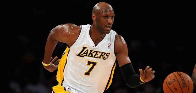 奥多姆：现在的NBA球队总让核心打挡拆到没剩几秒，然后甩锅给角色球员