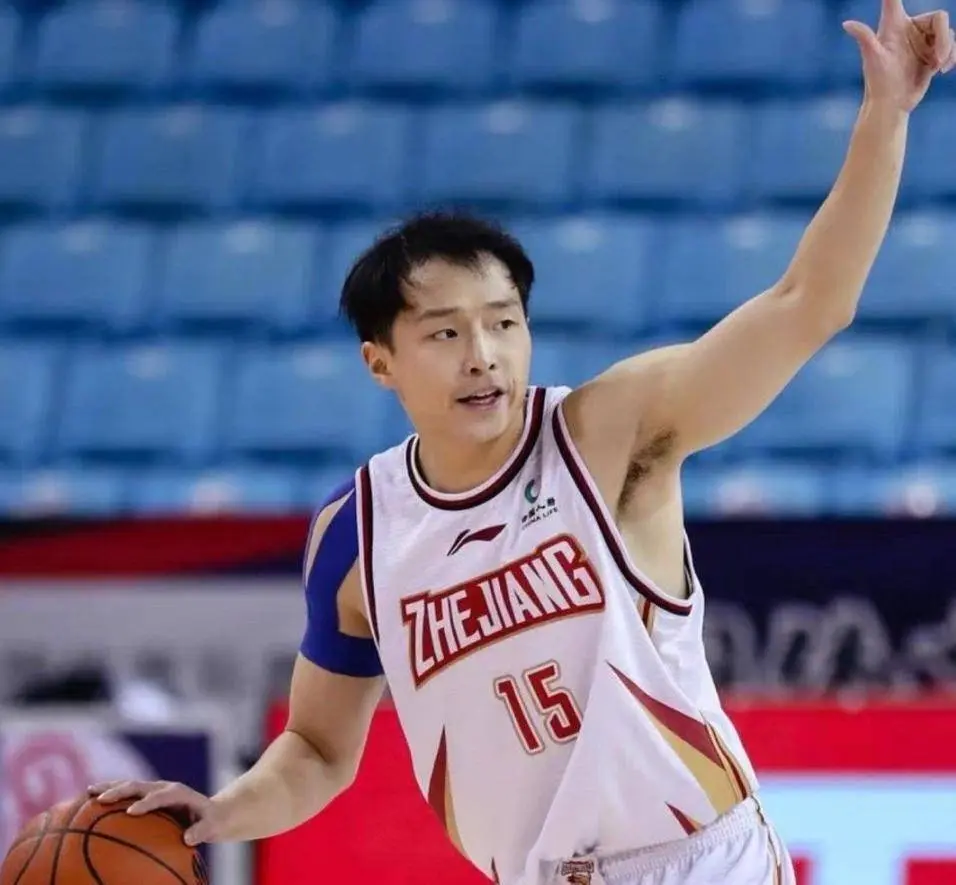 CBA顶薪球员名单出炉，多达28人，郭艾伦、赵继伟领衔