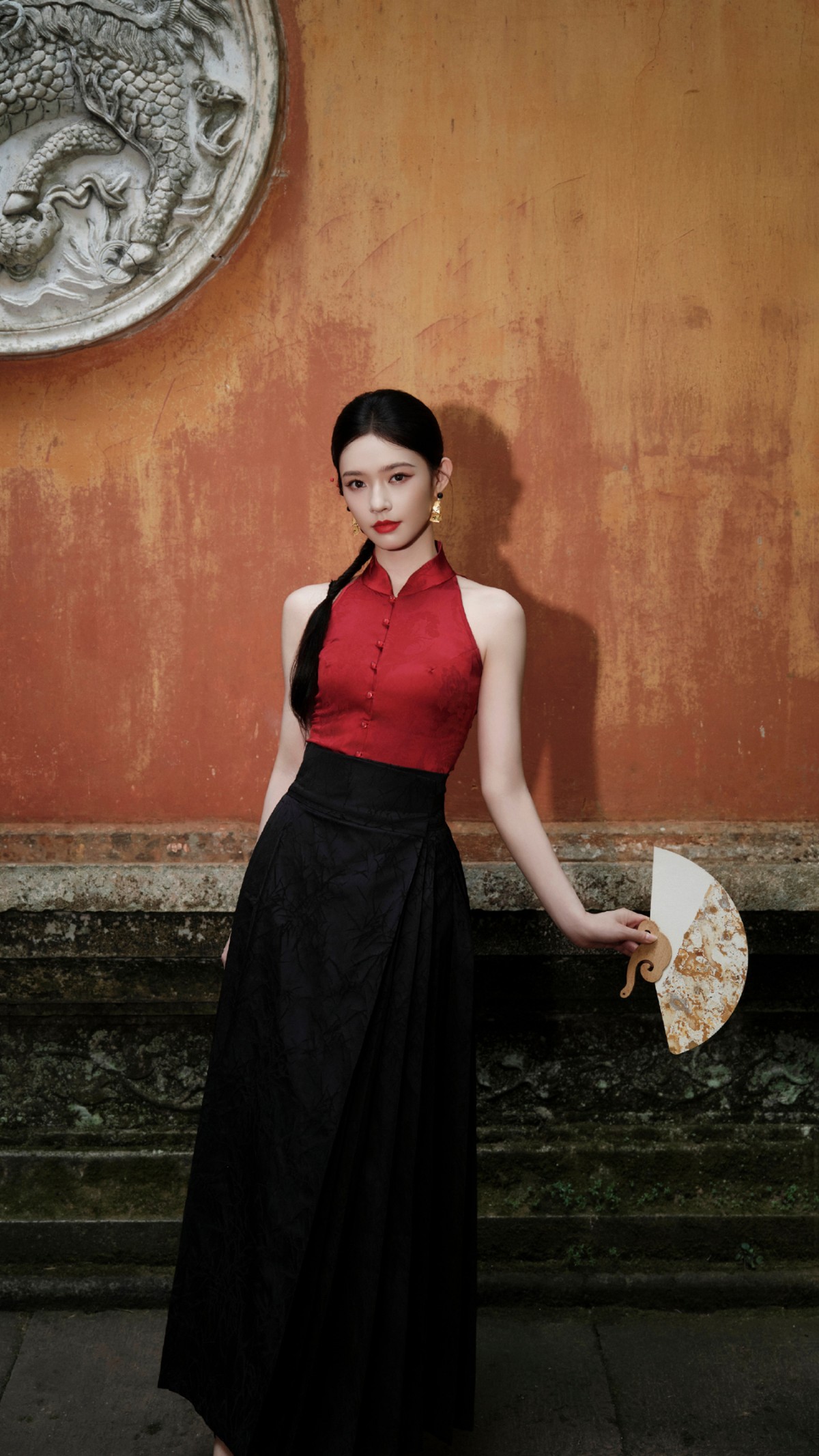 林允尽展东方古典风韵