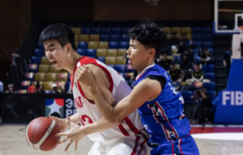 男篮15岁天才被NBA盯上？下一个丁彦雨航：中国队未来锋线靠他？