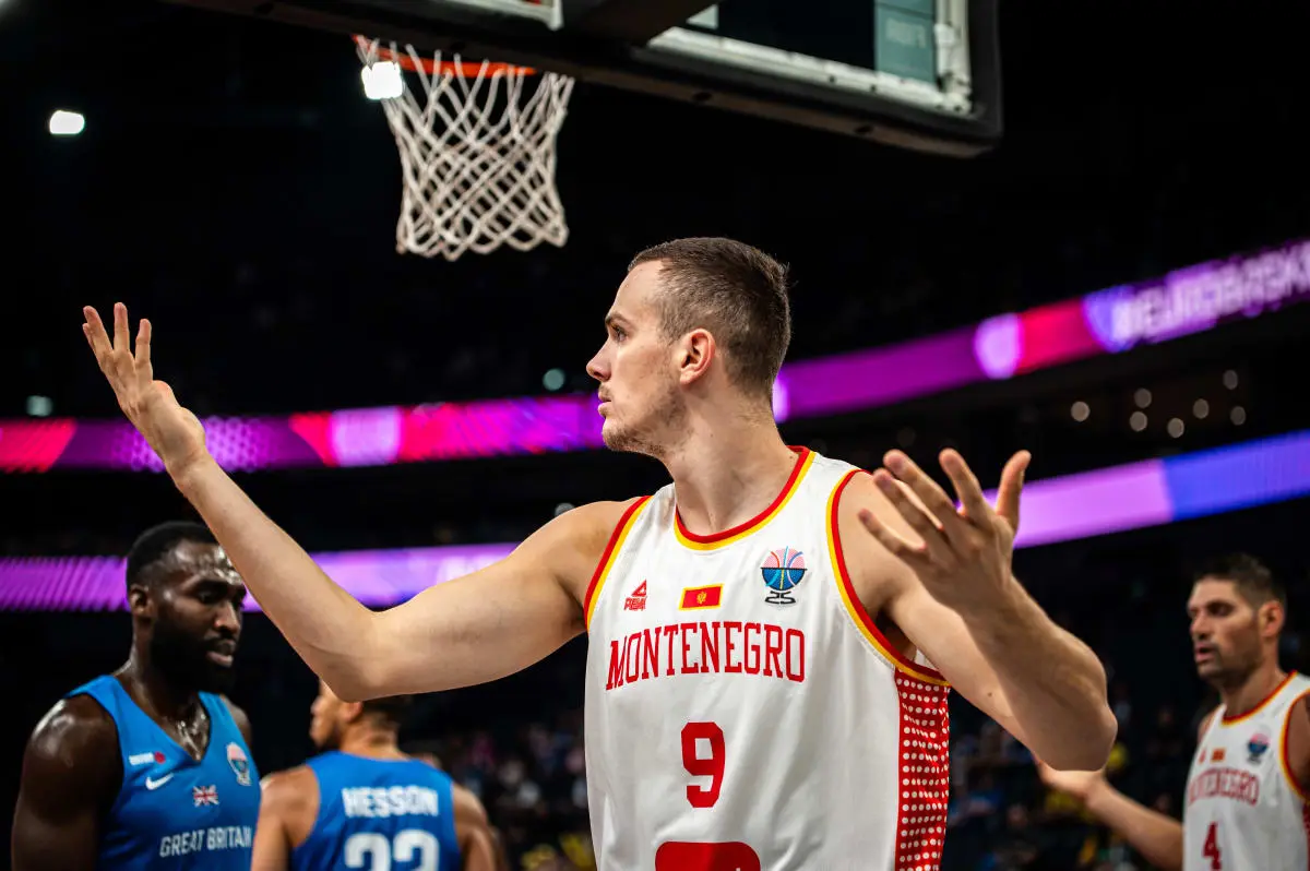 又一次打出了灾难级表现！前公牛内线看起来是没机会重返NBA了？