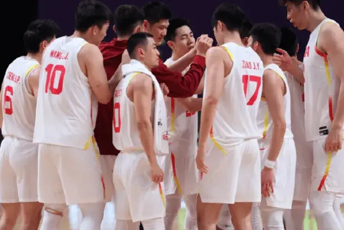 官宣，中国男篮将在北京五棵松迎战韩国，王俊杰余嘉豪杨瀚森不打