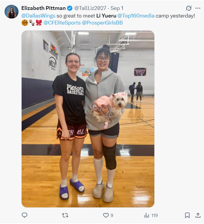 李月汝左膝戴厚实护具现身训练营 怀抱小狗心情美丽 能赶上全运会吗？