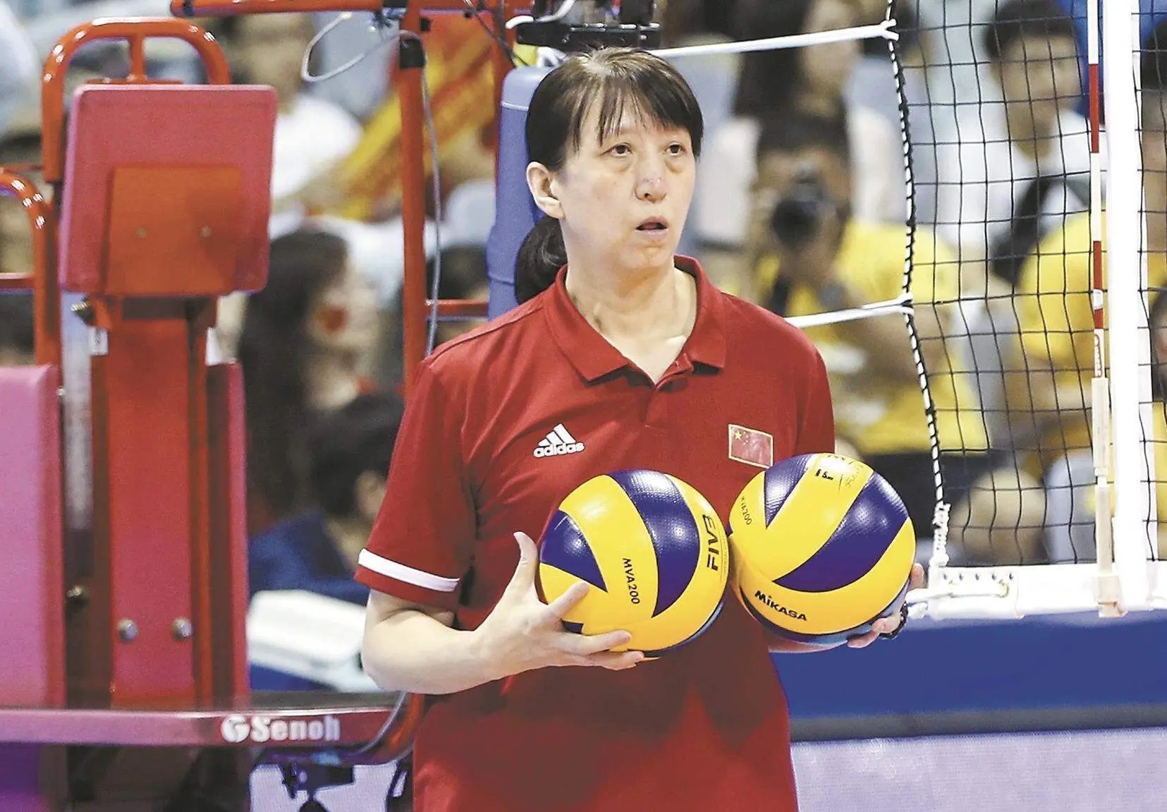 中国女排2025世锦赛成绩不佳！球迷对2位教练表达不满，你怎么看