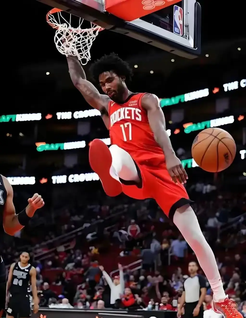 帕金斯建议湖人全力追逐火箭伊森：搭档东契奇能成大事