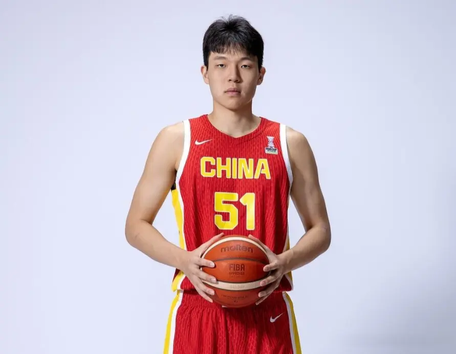 杨瀚森排面拉满，NBA2k26主管亲自揭晓能力值，还给了特权