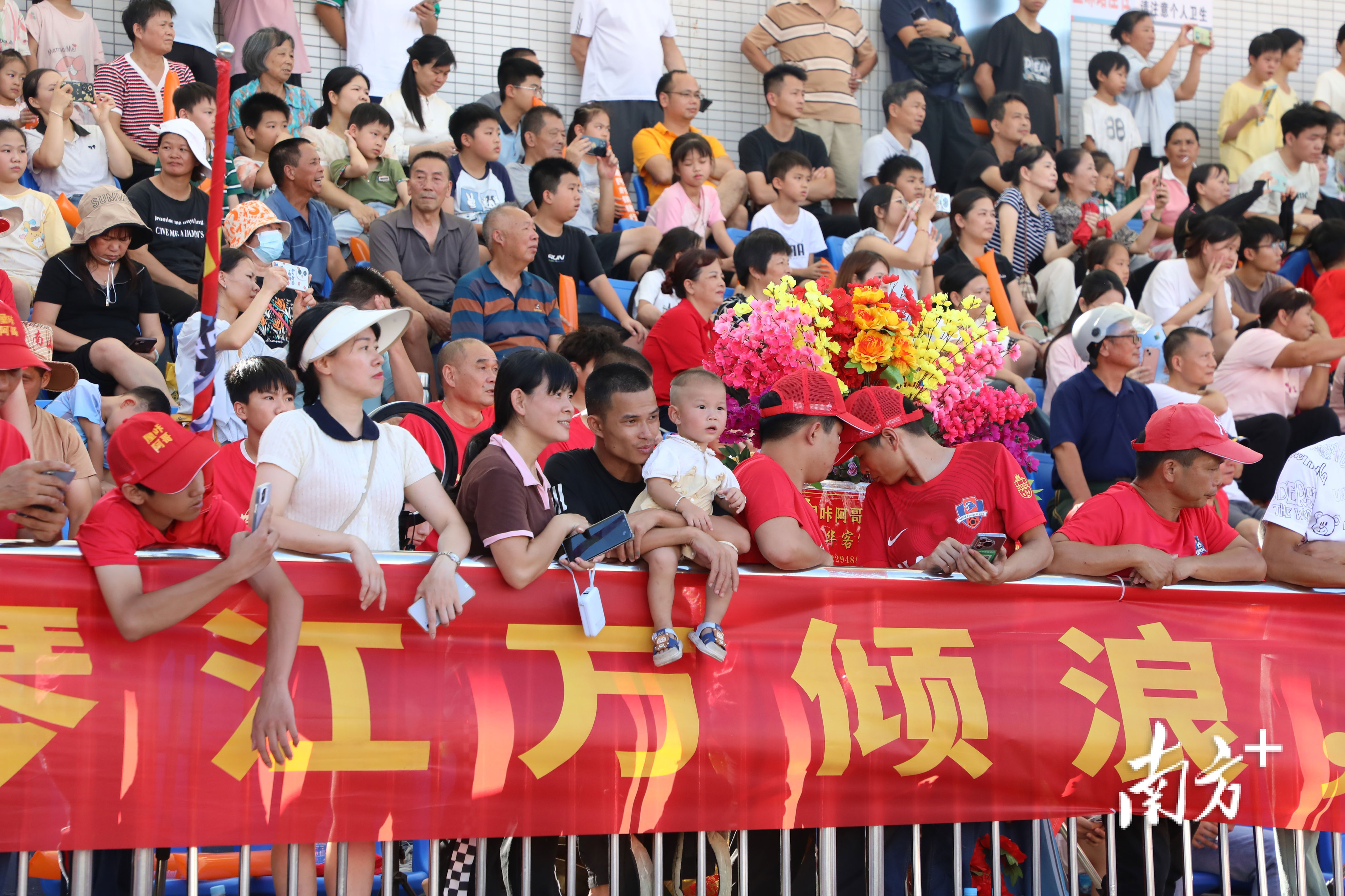 客都来论 - 五华“县超”，用实力超越